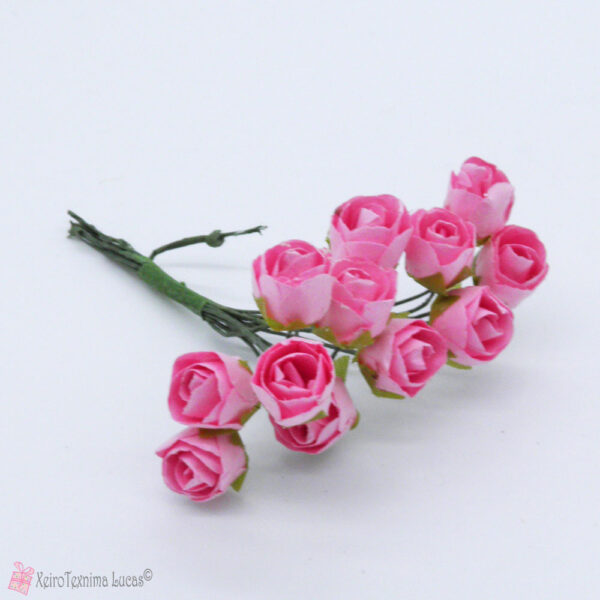 Ροζ χάρτινα λουλούδια