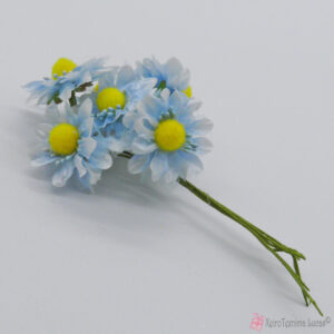 Γαλάζια διακοσμητικά λουλούδια