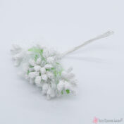 Λευκά λουλουδάκια