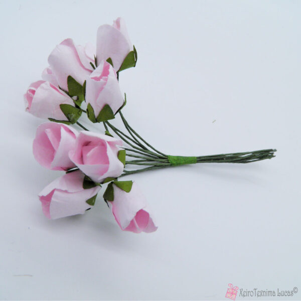 Ροζ διακοσμητικά λουλούδια
