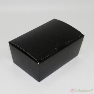 Μαύρο παραλληλόγραμμο κουτί για γλυκά
