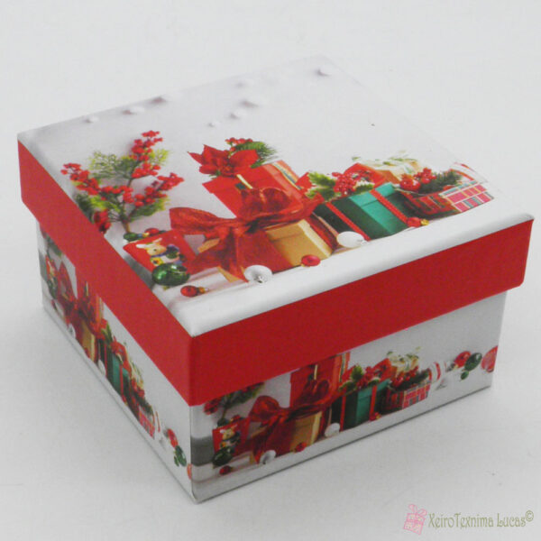 τετράγωνο χριστουγεννιάτικο κουτί με δώρα