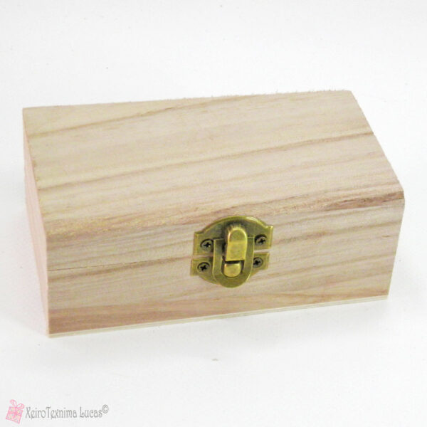 Μικρό ξύλινο κουτί