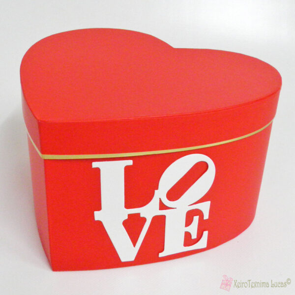 Κόκκινο χάρτινο κουτί καρδιά love