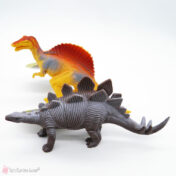 Παιχνίδι δεινόσαυρος σε γκρι-καφέ και κίτρινο-καφέ χρώμα