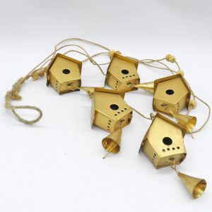 Κρεμαστό διακοσμητικό ρυσά μεταλλικά σπιτάκια με κουδούνια | XeiroTexnima Lucas