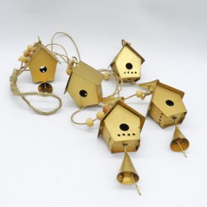 Κρεμαστό διακοσμητικό ρυσά μεταλλικά σπιτάκια με κουδούνια | XeiroTexnima Lucas