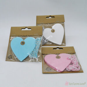 Χάρτινα gift tags σε σχήμα καρδιάς 7×8 cm με κορδόνι σε ροζ, γαλάζιο και λευκό χρώμα | XeiroTexnima Lucas
